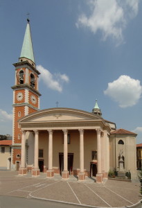 chiesa parrocchiale vista panoramica esterno web